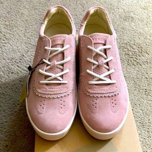 NIB Pink Suede Spenco Sneakers